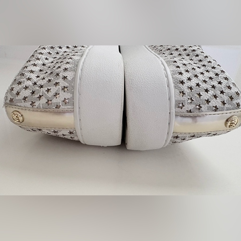 Michael Kors Women's Gold and White Slip-On Sneakers in size 8 - Picture 5 of 16